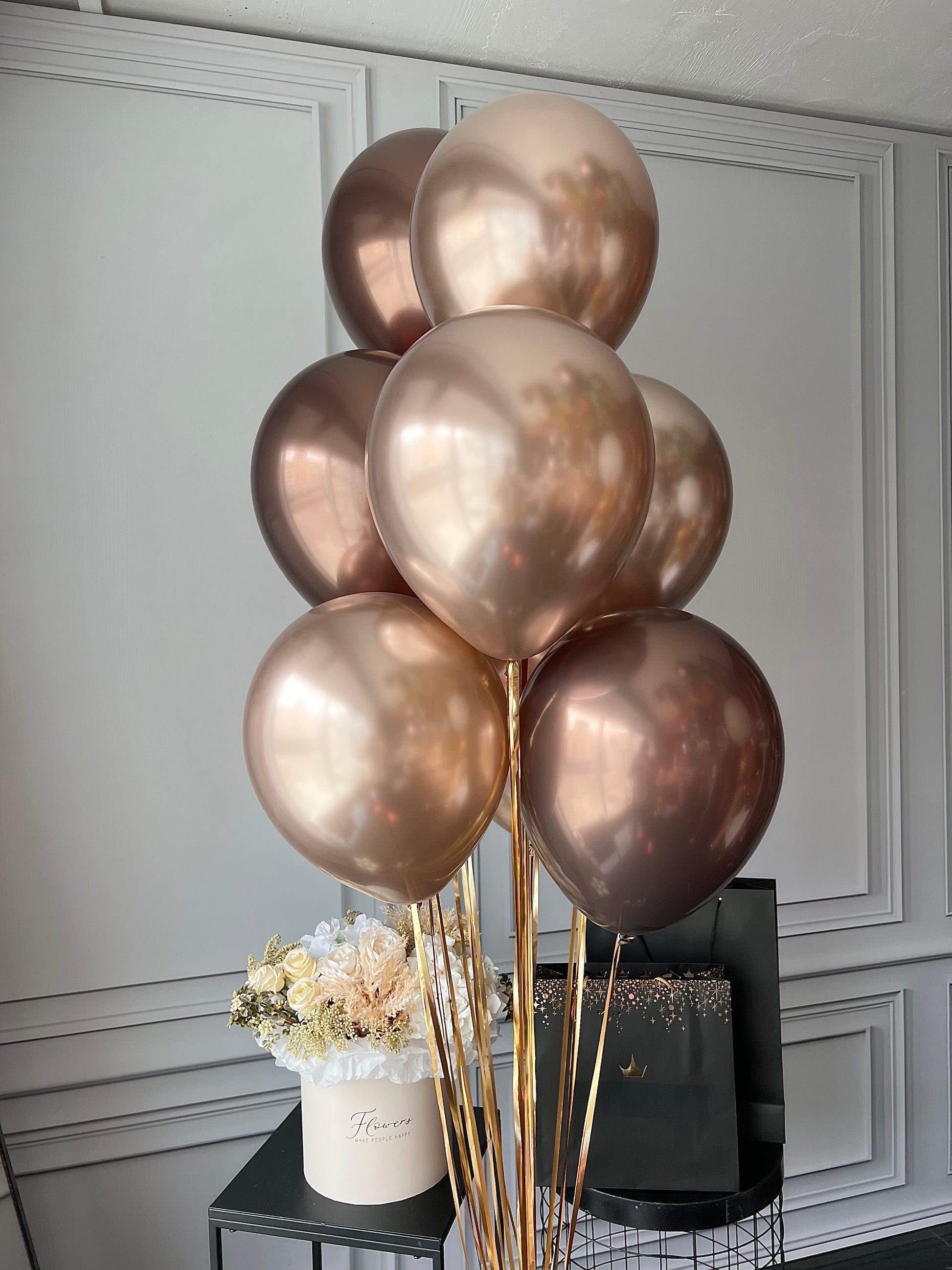 Toffee balloon set with warm brown latex balloons for elegant celebration decor in New York